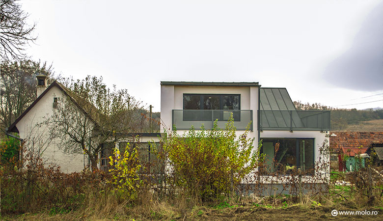 Oizo modern house
